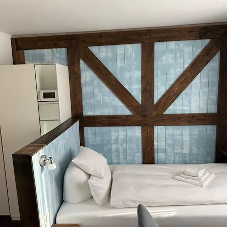Hotel Schoene Aussicht 3*